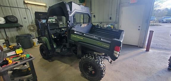 Image of John Deere Gator XUV 825i Primary image