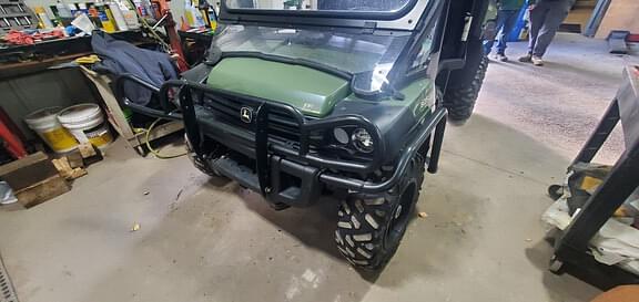 Image of John Deere Gator XUV 825i equipment image 1