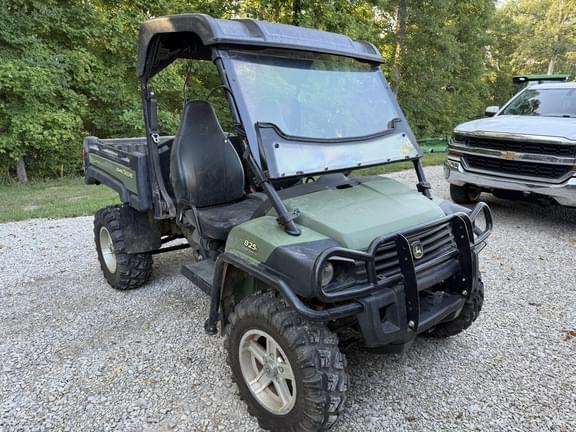 Image of John Deere Gator XUV 825i equipment image 2