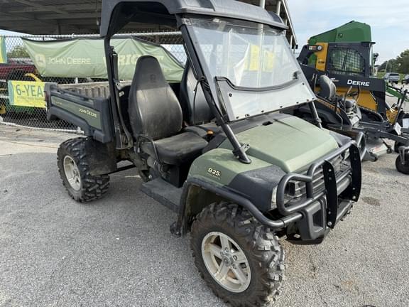 Image of John Deere Gator XUV 825i equipment image 1