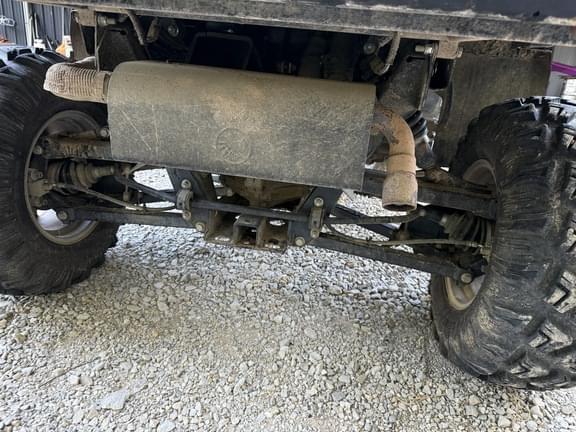 Image of John Deere Gator XUV 825i equipment image 4