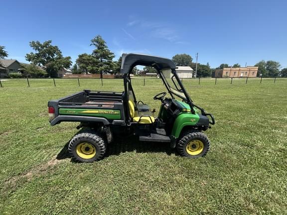 Image of John Deere Gator XUV 825i equipment image 3