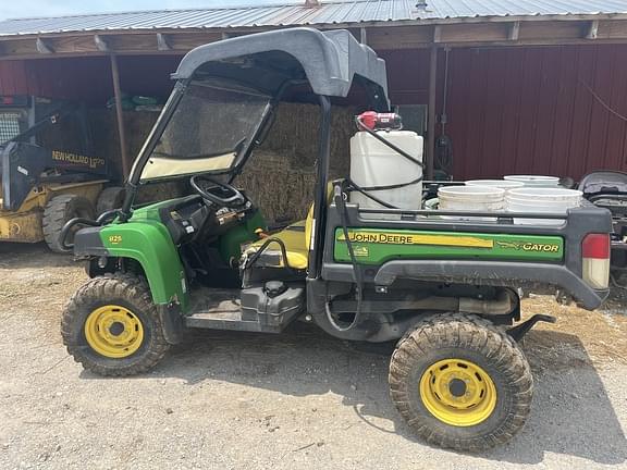 Image of John Deere Gator XUV 825i equipment image 4