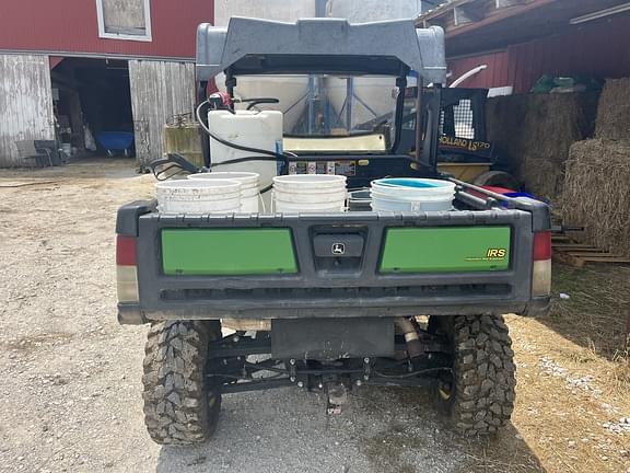 Image of John Deere Gator XUV 825i equipment image 1
