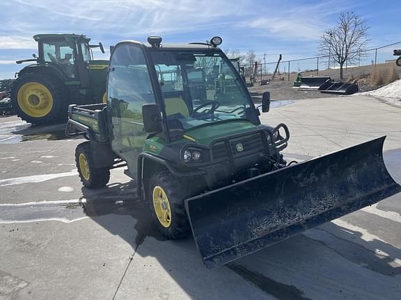 Image of John Deere Gator XUV 825i equipment image 2