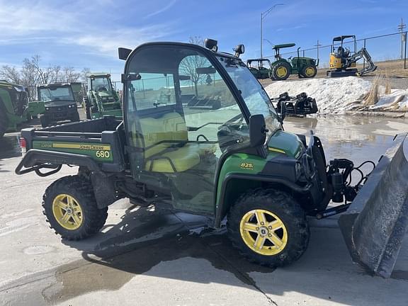 Image of John Deere Gator XUV 825i equipment image 3