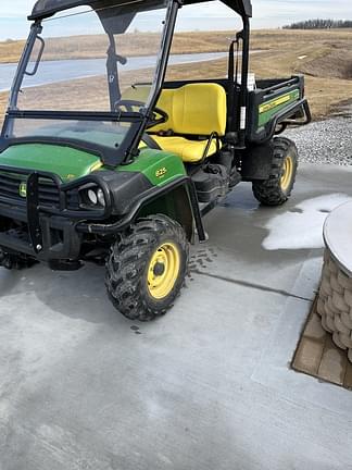 Image of John Deere Gator XUV 825i equipment image 1