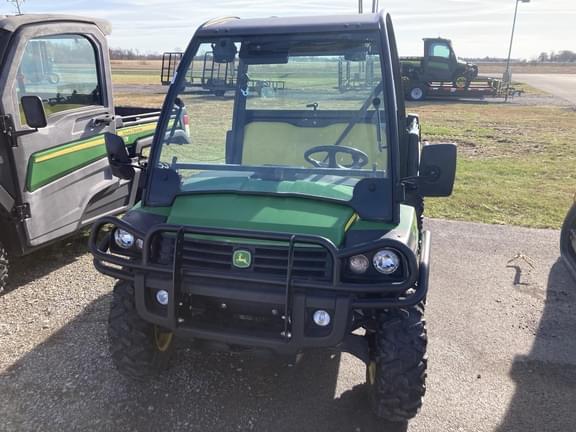 Image of John Deere Gator XUV 825i equipment image 1