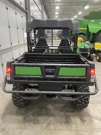 Image of John Deere Gator XUV 825i equipment image 2