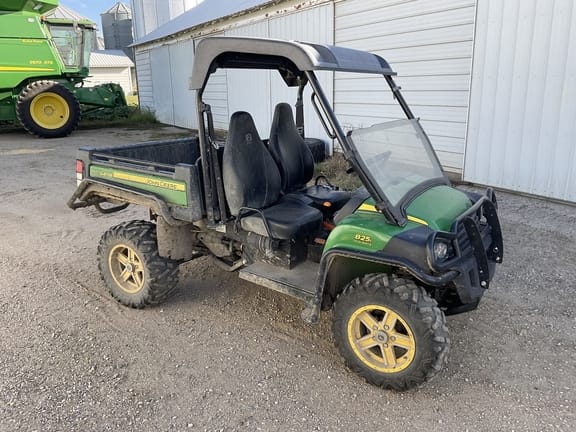 Main image John Deere Gator XUV 825i