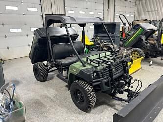 Image of John Deere Gator XUV 825i equipment image 1