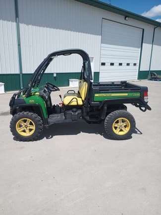 Image of John Deere Gator XUV 825i equipment image 2