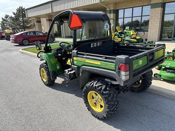 Image of John Deere Gator XUV 825i equipment image 1
