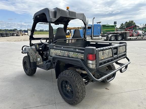 Image of John Deere Gator XUV 825i equipment image 4