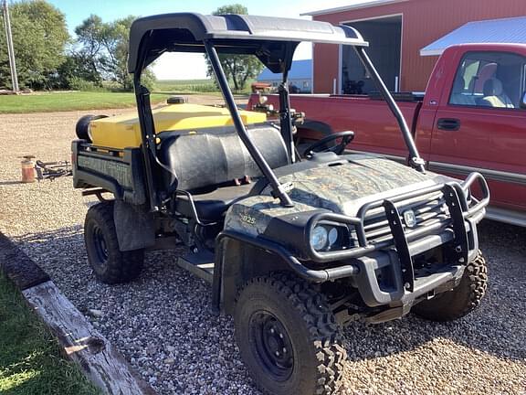 Image of John Deere Gator XUV 825i equipment image 1