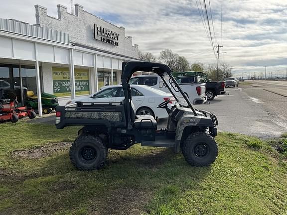 Image of John Deere Gator XUV 825i equipment image 4