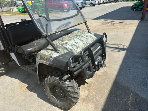 Image of John Deere Gator XUV 825i Image 1