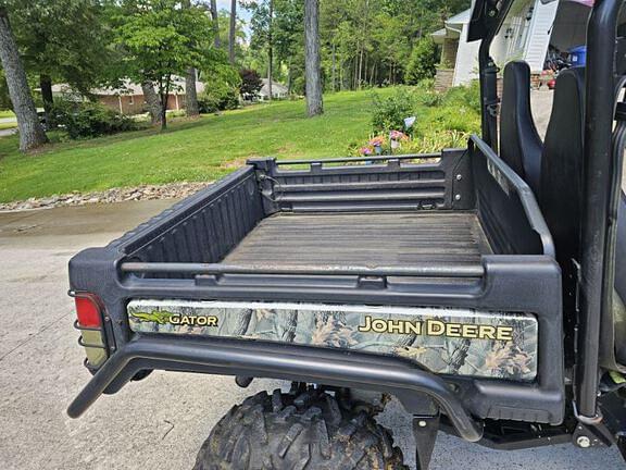 Image of John Deere Gator XUV 825i equipment image 3