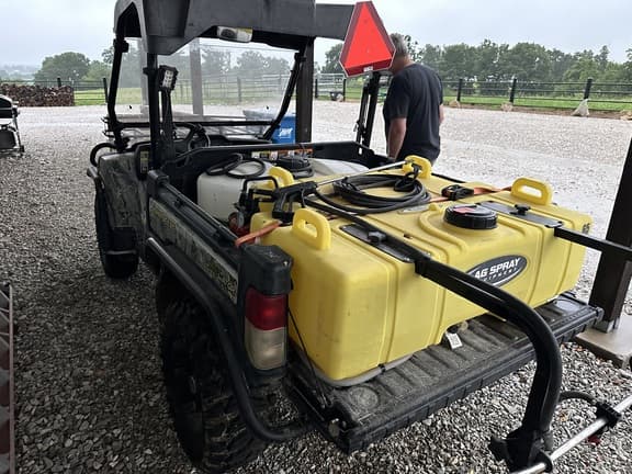 Image of John Deere Gator XUV 825i equipment image 1