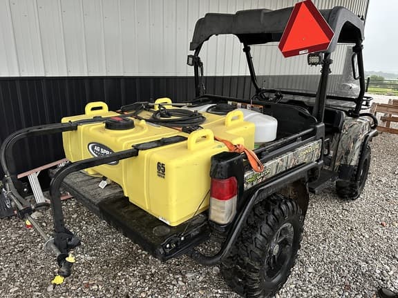 Image of John Deere Gator XUV 825i equipment image 2