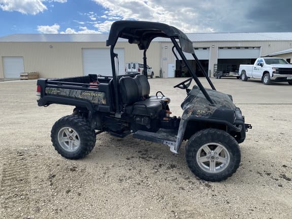 Image of John Deere Gator XUV 825i equipment image 2
