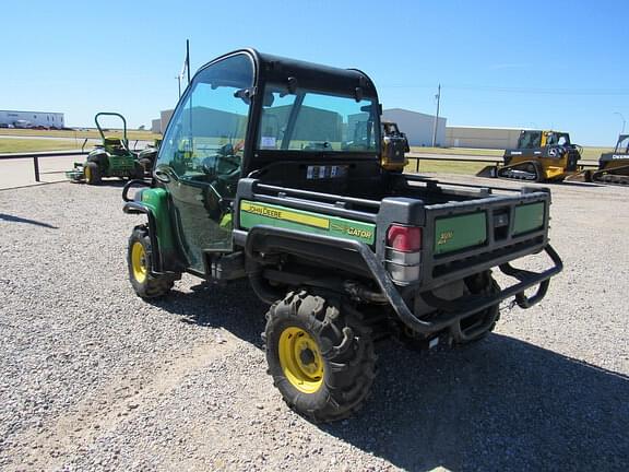 Image of John Deere Gator XUV 825i equipment image 2