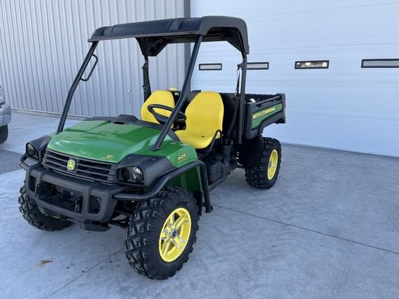 Main image John Deere Gator XUV 825i