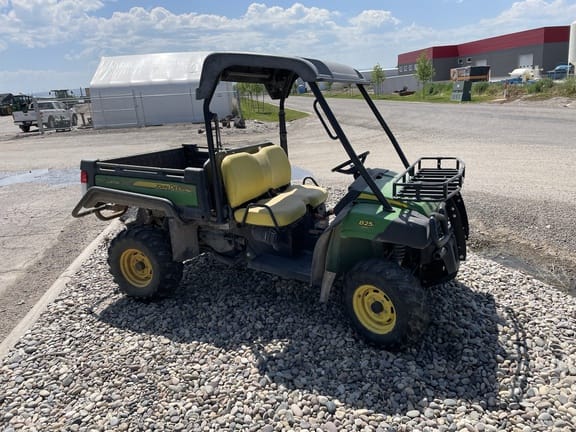 Main image John Deere Gator XUV 825i