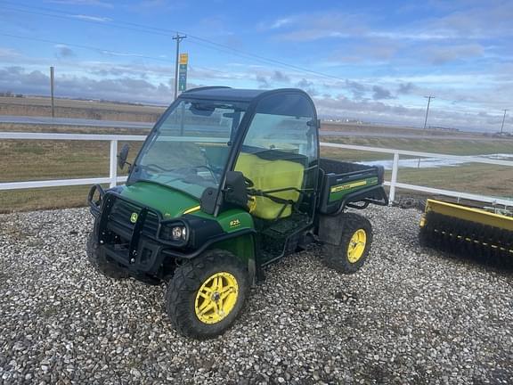 Image of John Deere Gator XUV 825i Primary image