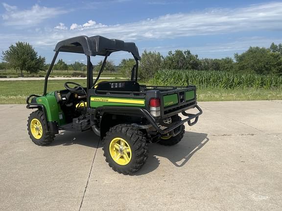 Image of John Deere Gator XUV 825i equipment image 3