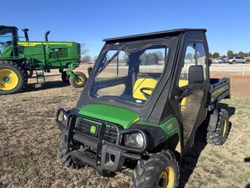 Main image John Deere Gator XUV 825i