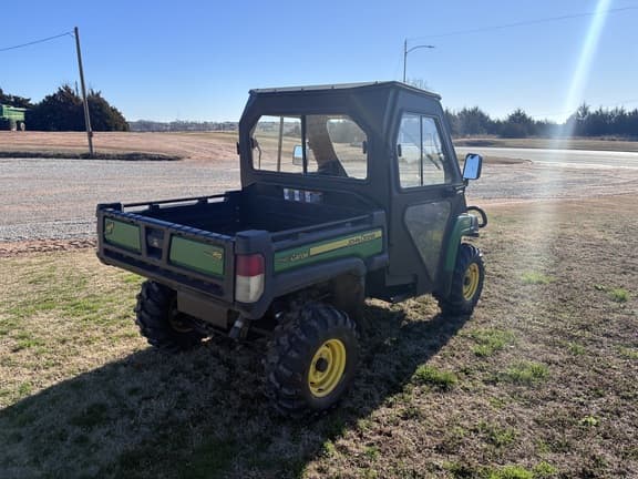 Image of John Deere Gator XUV 825i equipment image 4