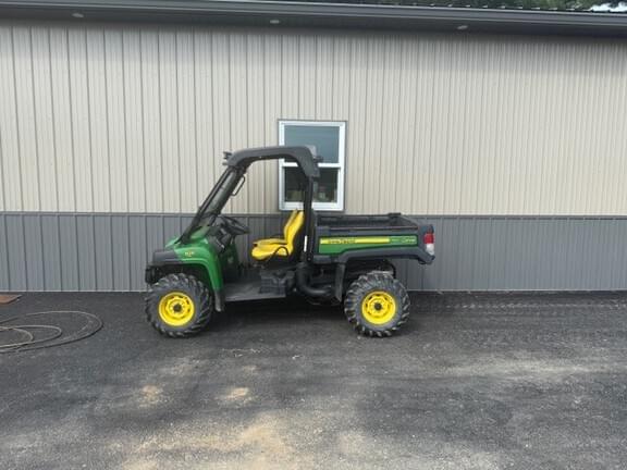 Image of John Deere Gator XUV 825i equipment image 2