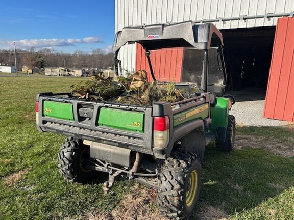Image of John Deere Gator XUV 825i equipment image 2