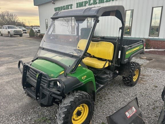 Image of John Deere Gator XUV 825i equipment image 1