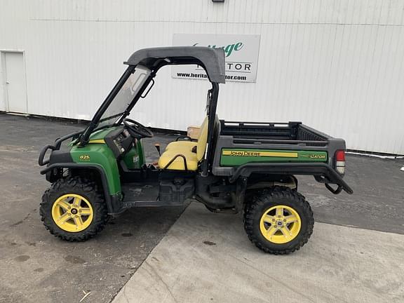 Image of John Deere Gator XUV 825i equipment image 1