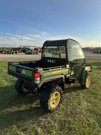 Image of John Deere Gator XUV 825i equipment image 3