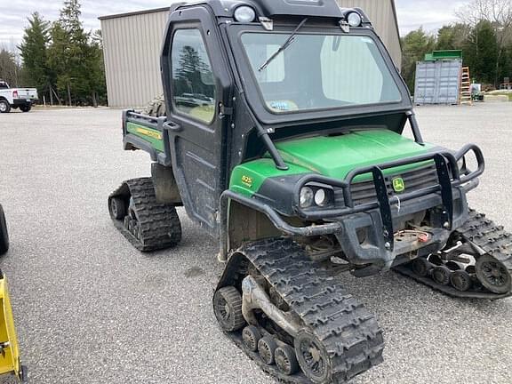 Image of John Deere Gator XUV 825i equipment image 3