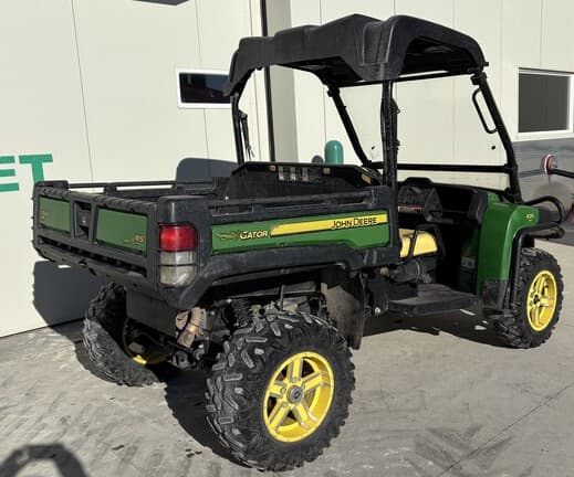 Image of John Deere Gator XUV 825i equipment image 2