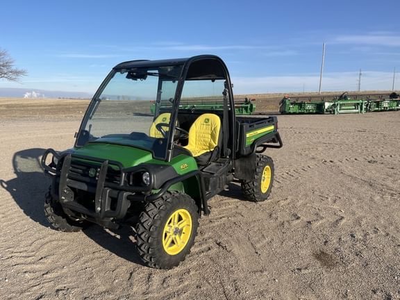 Main image John Deere Gator XUV 825i