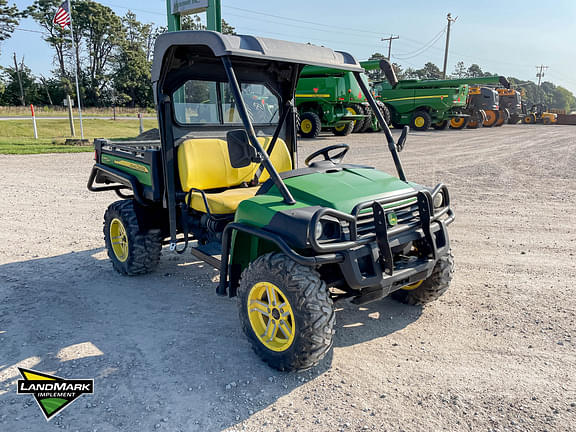 Image of John Deere Gator XUV 825i equipment image 2