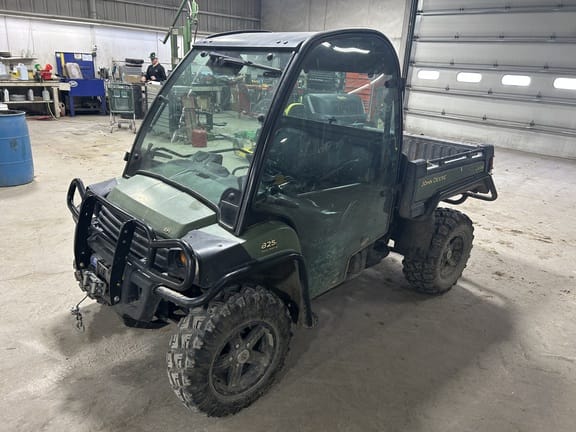 2013 John Deere Gator XUV 825i Equipment Image0