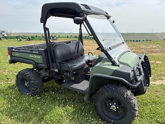 Image of John Deere Gator XUV 825i equipment image 2