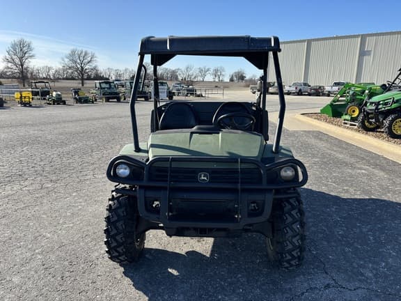 Image of John Deere Gator XUV 825i equipment image 1
