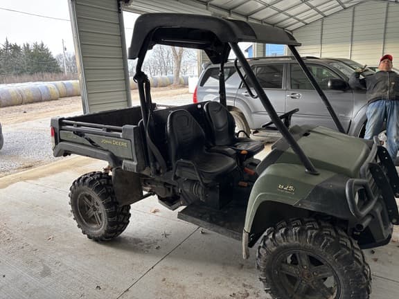 Image of John Deere Gator XUV 825i equipment image 1