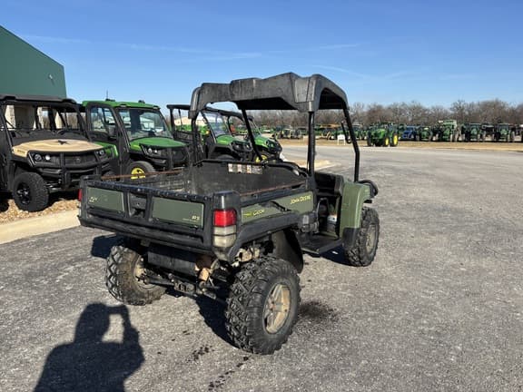 Image of John Deere Gator XUV 825i equipment image 4