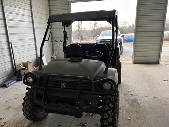 Image of John Deere Gator XUV 825i equipment image 3