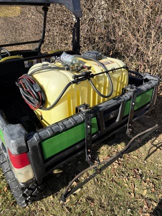 Image of John Deere Gator XUV 825i equipment image 4