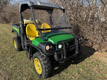 Main image John Deere Gator XUV 825i