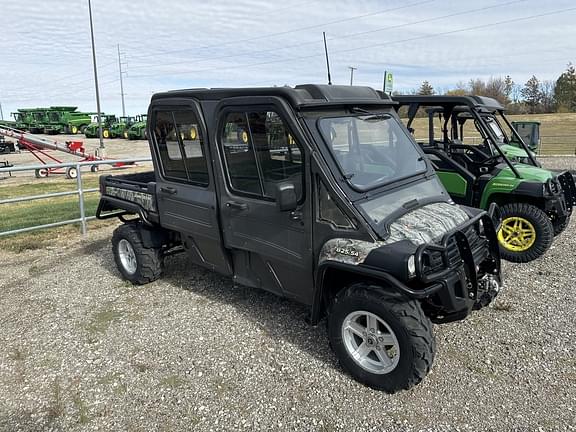 Image of John Deere Gator XUV 825i S4 equipment image 2